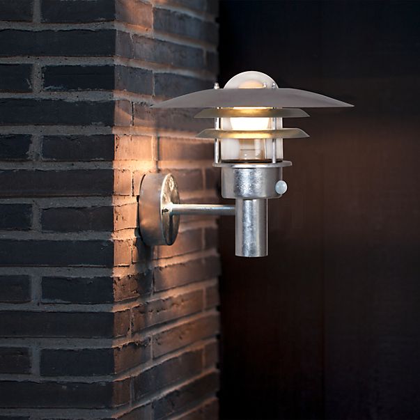Nordlux Lønstrup, lámpara de pared con sensor de movimiento ø32 cm - galvanizado