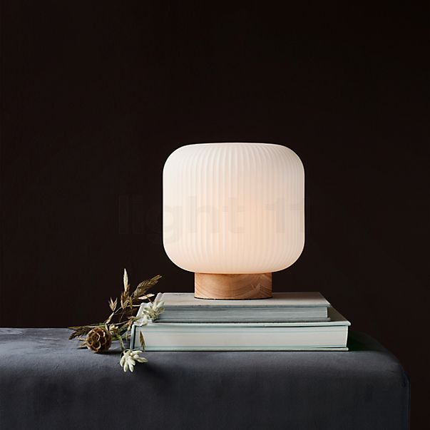 Nordlux Milford Lampe de table bois de frêne/opale verre