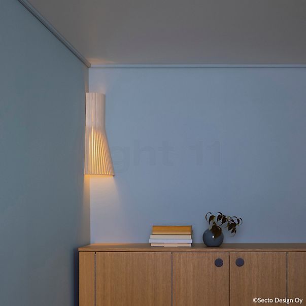 Secto Design Secto 4237, lámpara de pared blanco laminado
