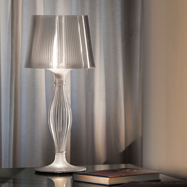  Liza Table Lamp tin , discontinued product