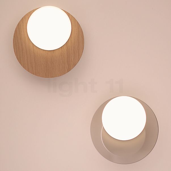Tunto Dot 02, lámpara de pared LED roble/blanco , artículo en fin de serie