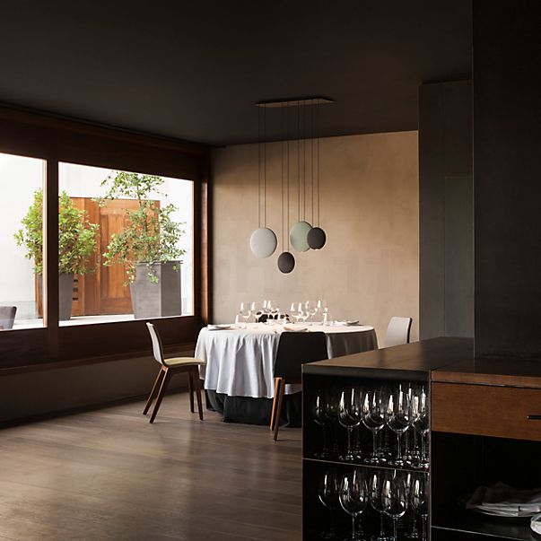 Vibia Cosmos 2515 Lampada a sospensione LED 4 fuochi verde/grigio chiaro/marrone scuro - casambi