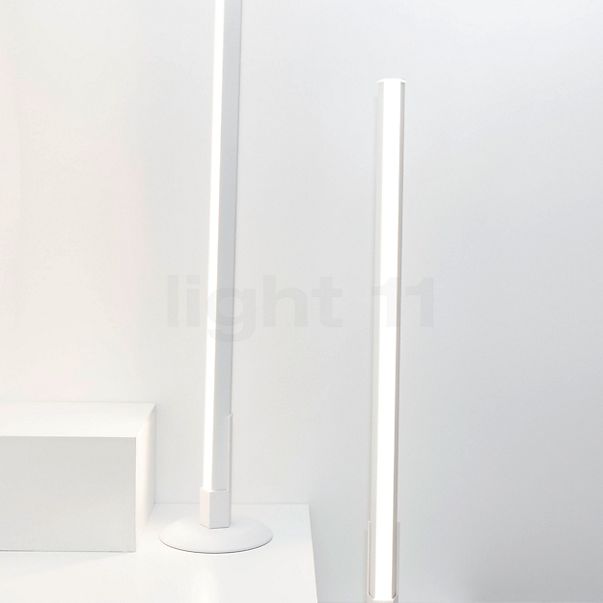 Zafferano Pied pour Pencil Lampe rechargeable LED blanc