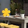 8 seasons design Shining Flower Lampe de table orange - ø40 cm - incl. ampoule - incl. panneau solaire - produit en situation