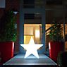 8 seasons design Shining Star Bodenleuchte weiß - 40 cm - inkl. RGB-Leuchtmittel Anwendungsbild