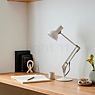 Anglepoise Type 75 Mini Lampada da scrivania bianco alpino - immagine di applicazione