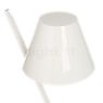 Artemide La Petite Parete wit - De tafellamp geeft haar licht zowel naar beneden alsook naar boven door een gesatineerde kunststofdiffusor af.