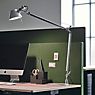 Artemide Tolomeo Tavolo LED aluminio - con pie de la lámpara - integralis - ejemplo de uso previsto