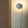 Catellani & Smith Lederam F0, lámpara de pie LED blanco/aluminio satinado - ejemplo de uso previsto