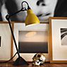 DCW Lampe Gras No 205 Lampada da tavolo nera bianco/rame - immagine di applicazione