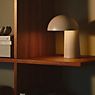 Design for the People Faye Lampe rechargeable LED beige - produit en situation