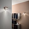 Fabbian Tripla, lámpara de pared LED antracita - ejemplo de uso previsto