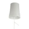 Foscarini Birdie Terra blanc - Le Birdie, disponible en plusieurs couleurs, avec son abat-jour évasé, présente une 