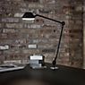 Fritz Hansen AQ01 Lampe de table LED noir mat - produit en situation