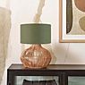 Good & Mojo Kalahari, lámpara de sobremesa natural/verde - 47 cm - ejemplo de uso previsto