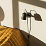 HAY Noc, lámpara de pared gris oscuro - ejemplo de uso previsto