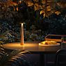 IP44.DE Lix Skinny Lampada ricaricabile LED bronzo - immagine di applicazione