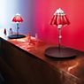 Ingo Maurer Campari Bar Lampe de table rouge - produit en situation