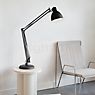 Light Point Archi Lampe de table noir - ø16 cm - avec pied - produit en situation