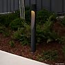 Louis Poulsen Flindt Garden Borne lumineuse LED noir - avec pièce moulue - sans fiche - 3.000 K , fin de série - produit en situation