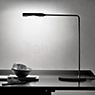 Lumina Flo Lampe de table LED soft-touch noir - 2.700 K - 36 cm - produit en situation