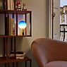 Marset Dipping Light Lampada ricaricabile LED ambrato/ottone - immagine di applicazione