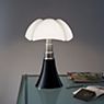 Martinelli Luce Pipistrello Lampe de table LED laiton - 40 cm - 2.700 K - produit en situation
