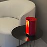 Nemo Pivotante á Poser Table Lamp carmine red application picture