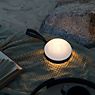 Nordlux Bring, lámpara recargable LED blanco/negro - 16 cm - ejemplo de uso previsto
