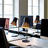 Secto Design Petite 4620 Lampe de table walnuss, plaqué - produit en situation