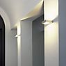 Serien Lighting SML lámpara de pared cuerpo plateado anodizado/vidrio satinado - 17 cm - ejemplo de uso previsto