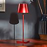 Sigor Nuindie Lampe de table LED rouge cerise - produit en situation