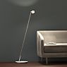 Top Light Puk Floor Mini Single, lámpara de pie LED negro mate/cromo - lente cristalina/lente cristalina - ejemplo de uso previsto