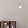 Vibia Musa, lámpara de pared LED beige - ejemplo de uso previsto