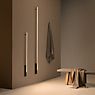 Vibia Spa Applique LED vertical noir - 212 cm - dali - produit en situation