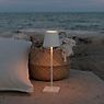 Zafferano Poldina, lámpara recargable LED blanco - 38 cm - ejemplo de uso previsto